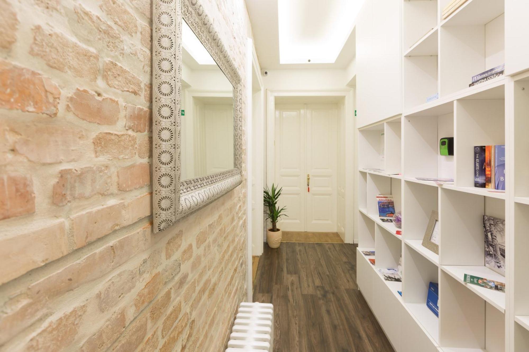 Aurelia Antik Apartments & Rooms, Zagreb City Center Zewnętrze zdjęcie